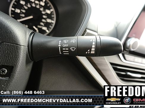 Used 2025 Nissan Altima 2.5 SV FWD image 26