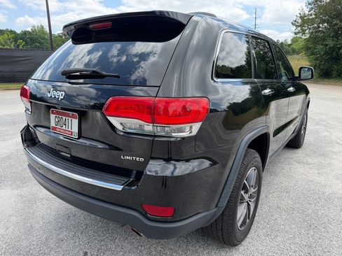 Used 2017 Jeep Grand Cherokee Limited AWD/4WD image 5