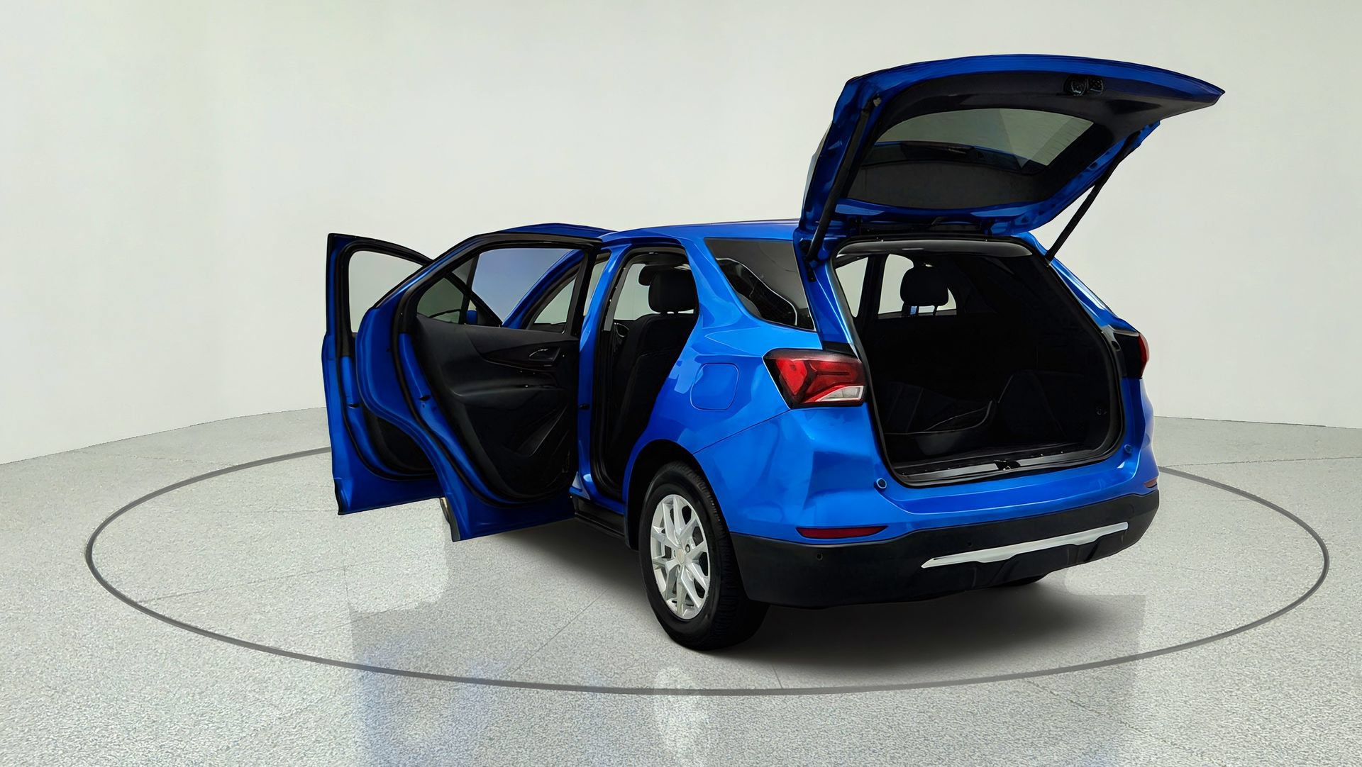 Certified 2024 Chevrolet Equinox LT w/ LPO, Floor Liner Package FWD image 11