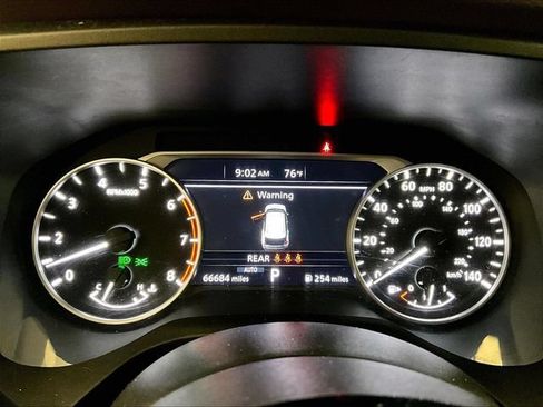 Used 2021 Nissan Rogue SV AWD/4WD image 19