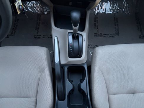 Used 2012 Honda Civic LX image 21