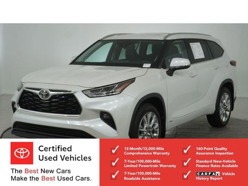 Certified 2025 Toyota Highlander Limited image 7