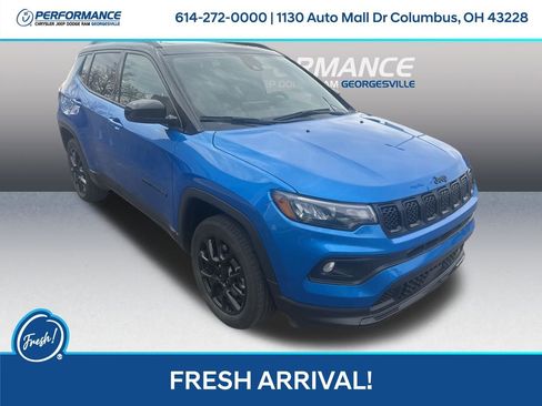 Used 2023 Jeep Compass Altitude w/ Sun and Sound Group image 1