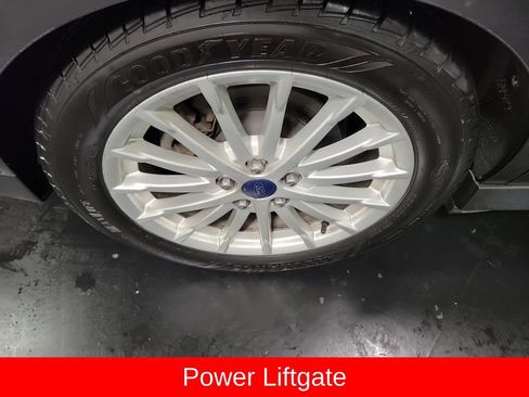 Used 2015 Ford C-MAX Energi SEL w/ Equipment Group 303A FWD image 12