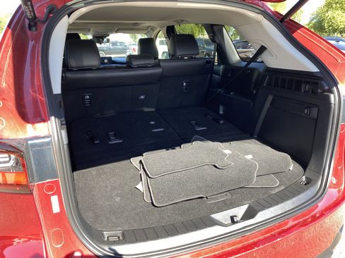 Used 2024 MAZDA CX-90 3.3 Turbo w/ Preferred Plus image 14