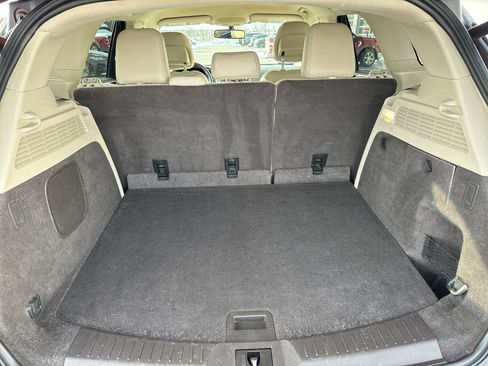 Used 2019 Lincoln MKC Premiere image 11