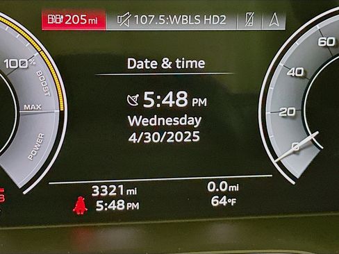 Used 2024 Audi Q5 e Premium Plus w/ Premium Plus Package image 9