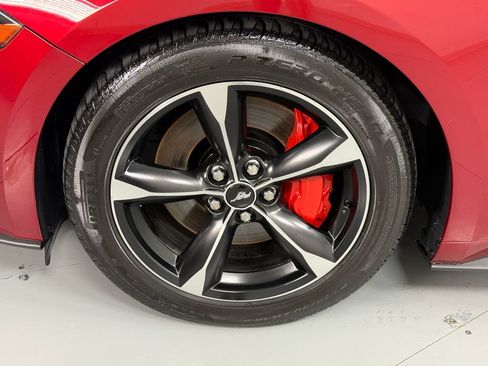 Used 2018 Ford Mustang GT RWD image 13