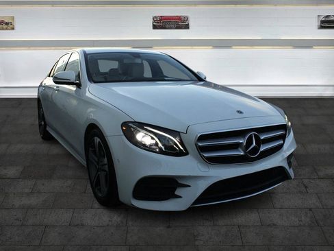 Used 2018 Mercedes-Benz E 300 image 1