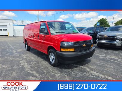 New 2026 Chevrolet Express 3500 Extended w/ Driver Convenience Package