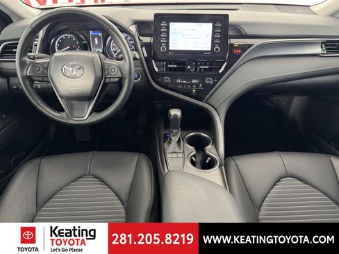 Certified 2023 Toyota Camry SE w/ Convenience Package image 24