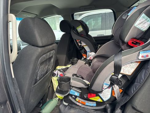 Used 2010 Chevrolet Silverado 1500 LT w/ Power Pack Plus image 14