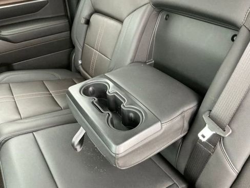 Used 2024 Chevrolet Silverado 2500 High Country w/ High Country Premium Package image 31