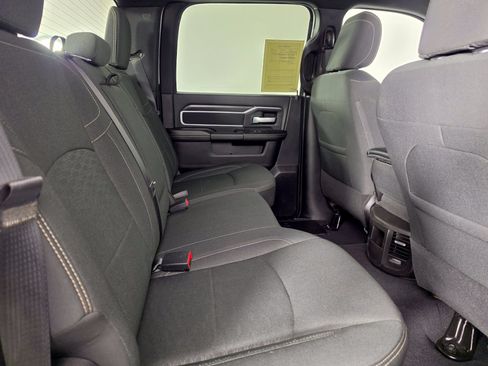 Used 2025 RAM 2500 Big Horn AWD/4WD image 41