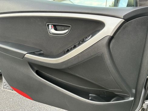 Used 2013 Hyundai Elantra GT image 13