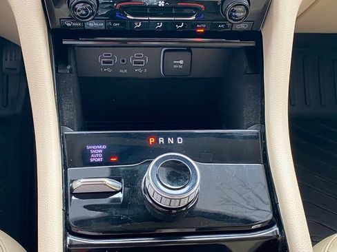 Used 2021 Jeep Grand Cherokee L Limited image 21