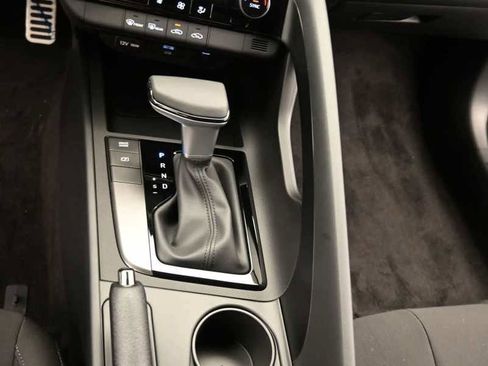 New 2026 Hyundai Elantra Sport FWD image 20