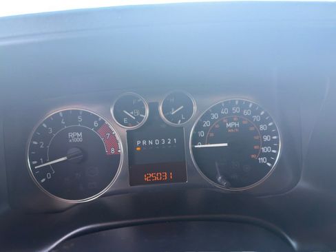 Used 2007 HUMMER H3 w/ Chrome Appearance Package AWD/4WD image 29