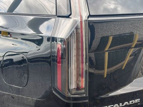 Certified 2026 Cadillac Escalade V AWD/4WD image 2