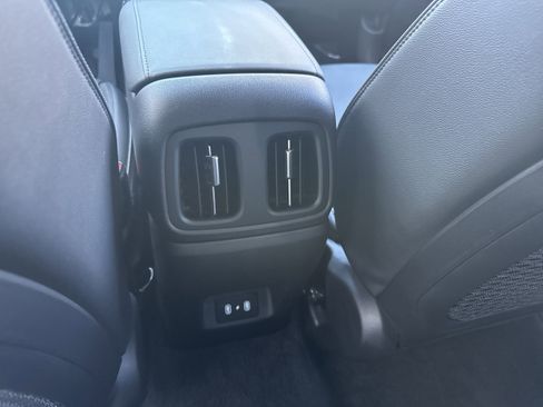 Used 2026 Hyundai Tucson Limited image 19