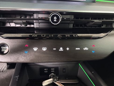 Used 2025 Nissan Murano SL image 20