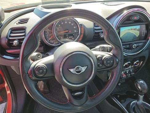 Used 2017 MINI Cooper Clubman S image 21