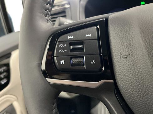 New 2026 Honda Odyssey Touring image 16