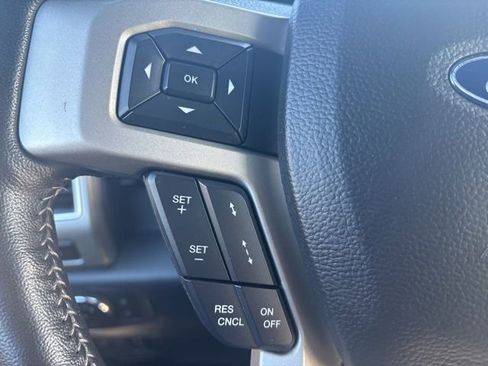 Used 2022 Ford F250 Lariat w/ Tremor Off-Road Package image 19