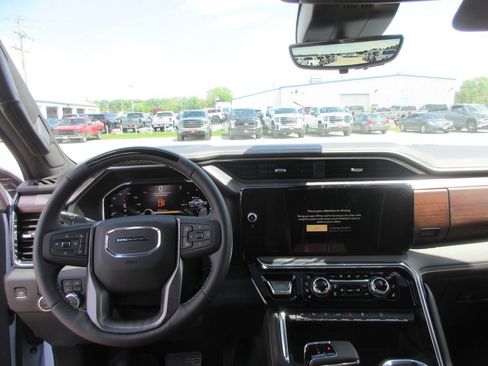 New 2026 GMC Sierra 1500 Denali Ultimate AWD/4WD image 18