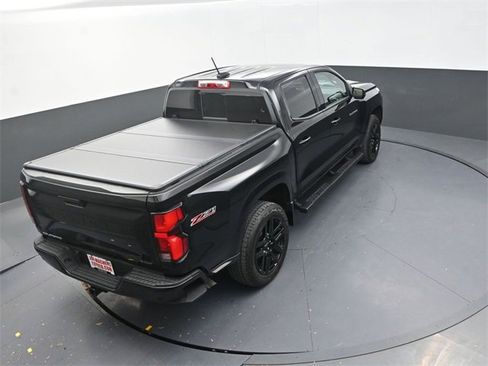 Used 2025 Chevrolet Colorado Z71 w/ Technology Package image 25