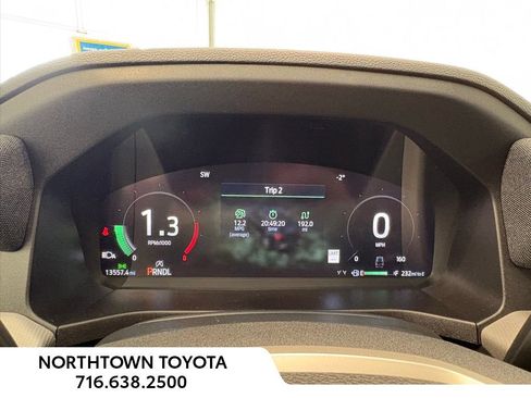 Used 2025 Ford Explorer Active image 8