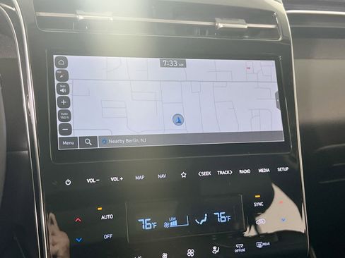 Used 2023 Hyundai Tucson Limited w/ Cargo Package image 13