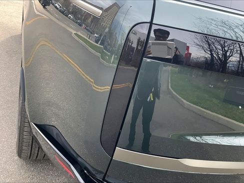 New 2026 Land Rover Range Rover Long Wheelbase SE image 14