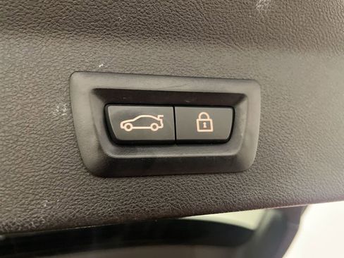 Used 2019 BMW X3 xDrive30i w/ Premium Package image 15