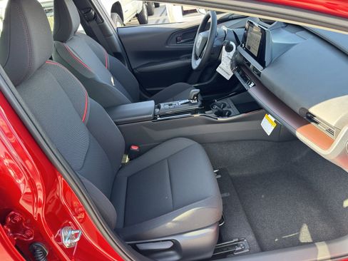 New 2026 Toyota Prius Plug-In Hybrid image 8