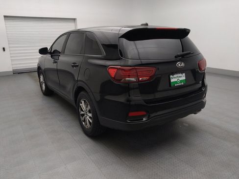 Used 2019 Kia Sorento L image 5
