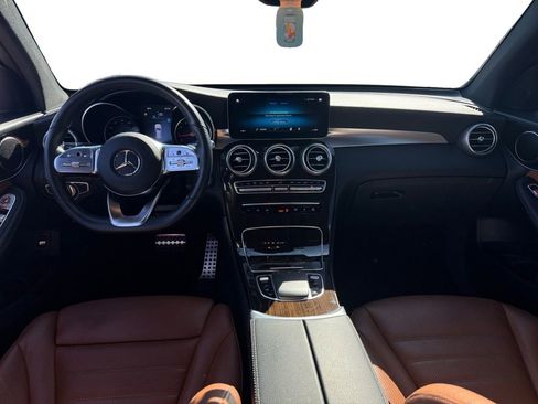 Used 2022 Mercedes-Benz GLC 300 image 12