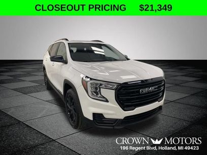 Used 2023 GMC Terrain SLE w/ Driver Convenience Package