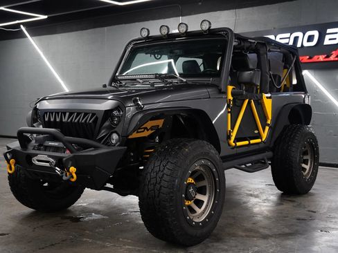 Used 2016 Jeep Wrangler Sport AWD/4WD image 19