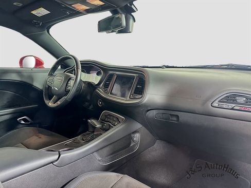 Used 2021 Dodge Challenger R/T Scat Pack w/ Plus Package image 33