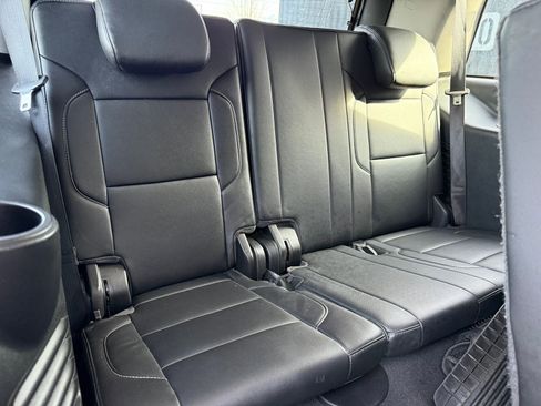 Used 2019 Chevrolet Tahoe LT image 11