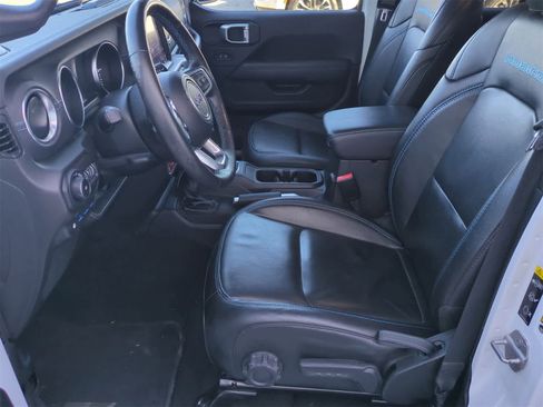 Used 2022 Jeep Wrangler Unlimited Rubicon 4xe w/ Cold Weather Group image 15