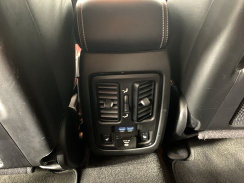 Used 2021 Dodge Durango SRT w/ Black Package AWD/4WD image 32
