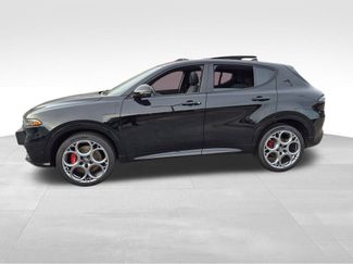 New 2025 Alfa Romeo Tonale w/ Premium Package video 3