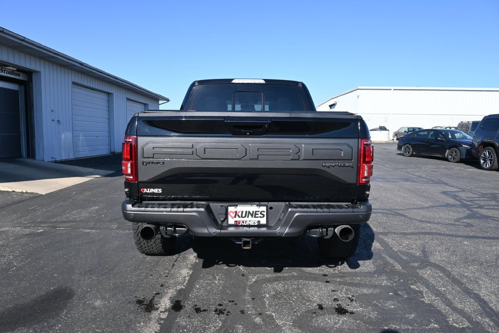 Used 2018 Ford F150 Raptor w/ Equipment Group 802A Luxury AWD/4WD image 12