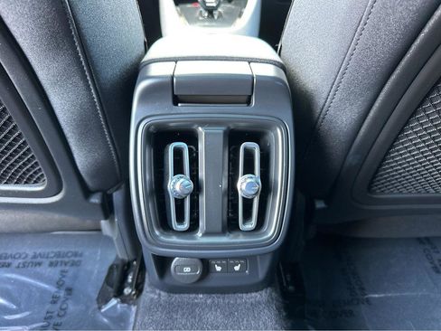 Used 2021 Polestar Polestar 2 image 17
