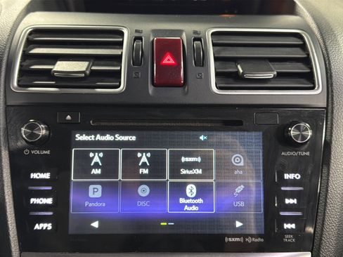 Used 2016 Subaru Crosstrek 2.0i Limited image 22