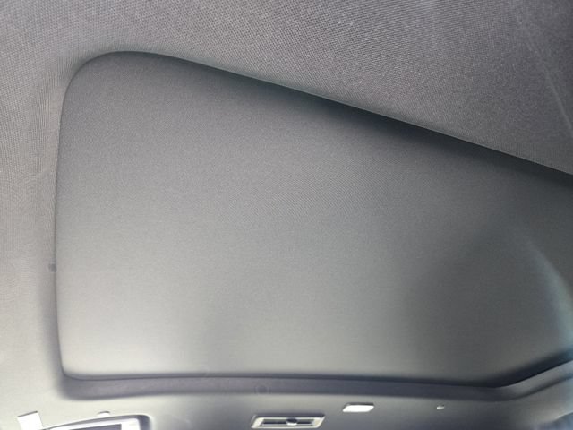 New 2026 Chevrolet Traverse RS w/ LPO, Floor Liner Package FWD image 20
