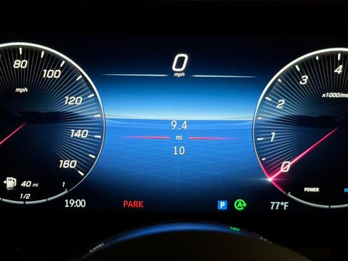 New 2026 Mercedes-Benz GLA 250 4MATIC image 24