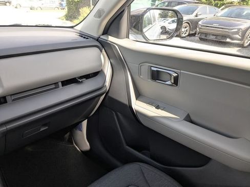 New 2027 Kia Seltos S FWD image 18
